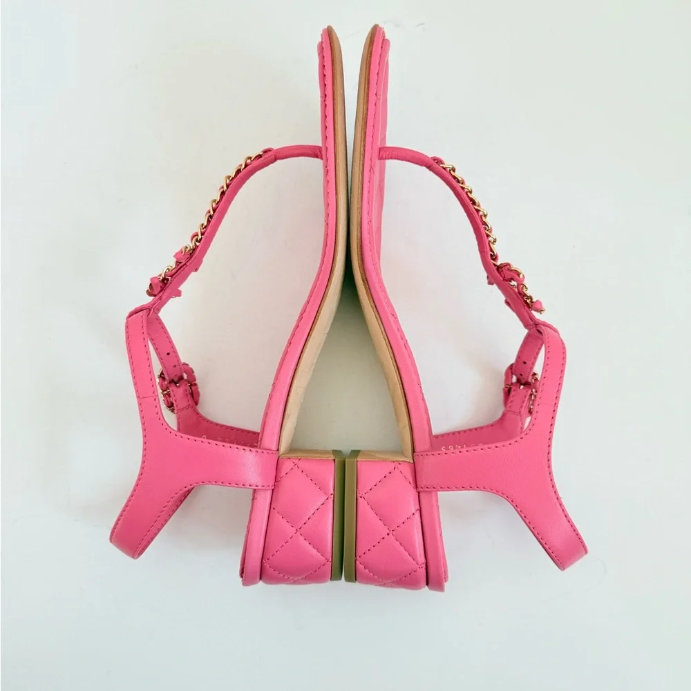 Chanel 20S Pink Quilted Lambskin CC Chain Thong Sandals Gold Hardware EU 39.5 - Picture 4 of 11
